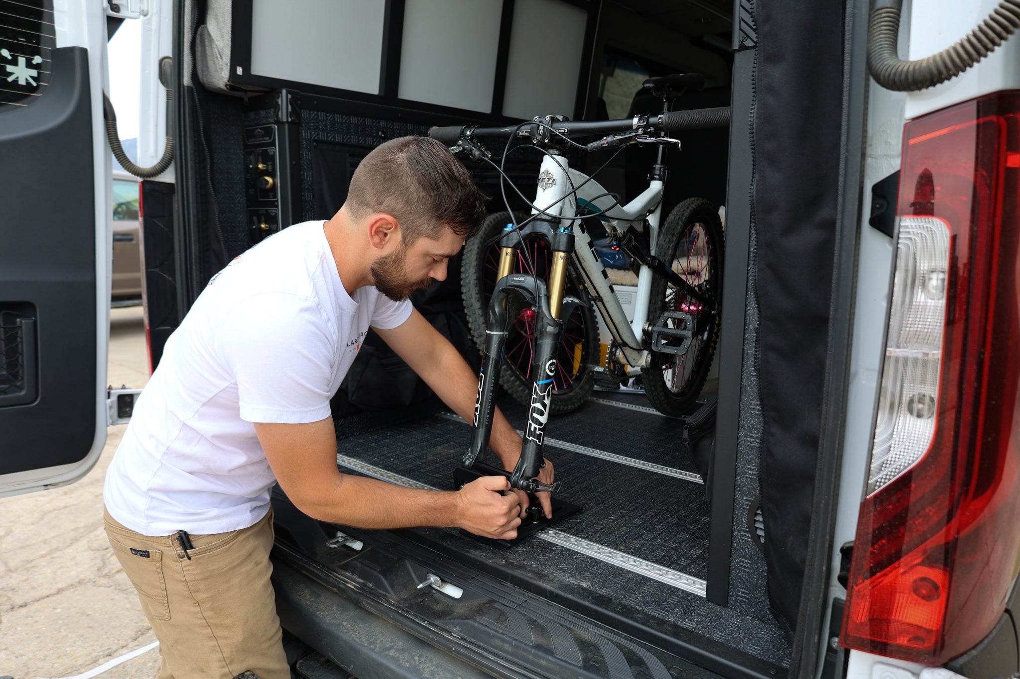 BÖHM Universal Bike Mount - Flarespace