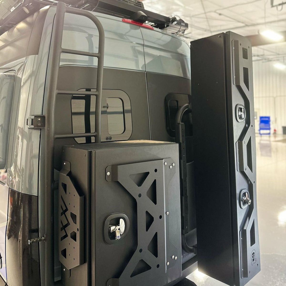 Rear Window Vents for Sprinter Van | Flarespace