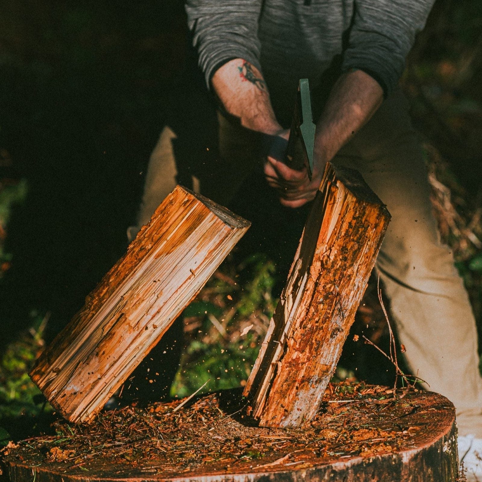 Axpedition 23.5 inch Hybrid Axe - Flarespace Adventure Van Conversion Parts