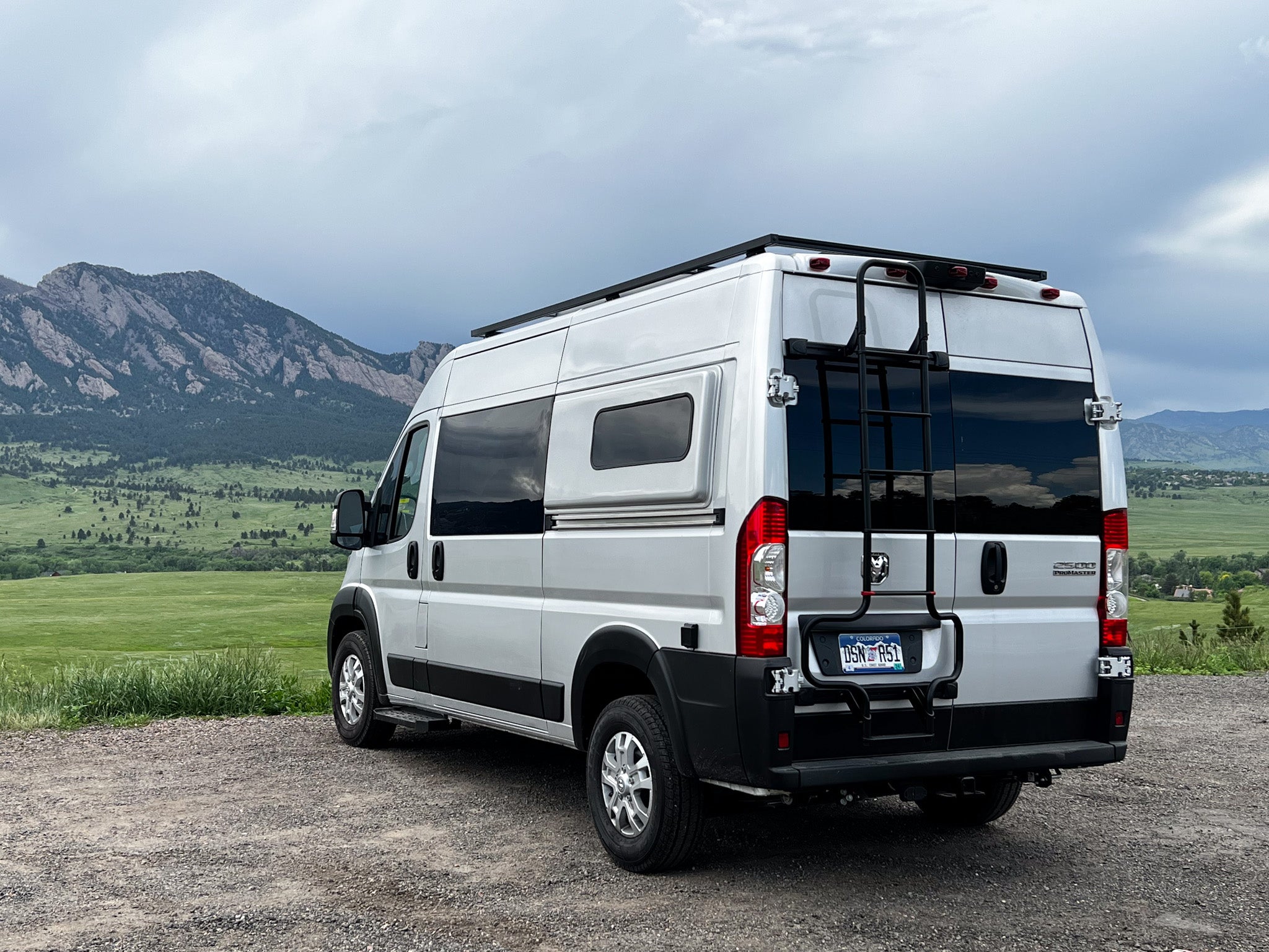 Dodge promaster best sale camper van conversion